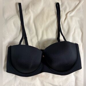 Savage X Fenty Black Strapless Bra 36D – Smooth Lift, Convertible Fit